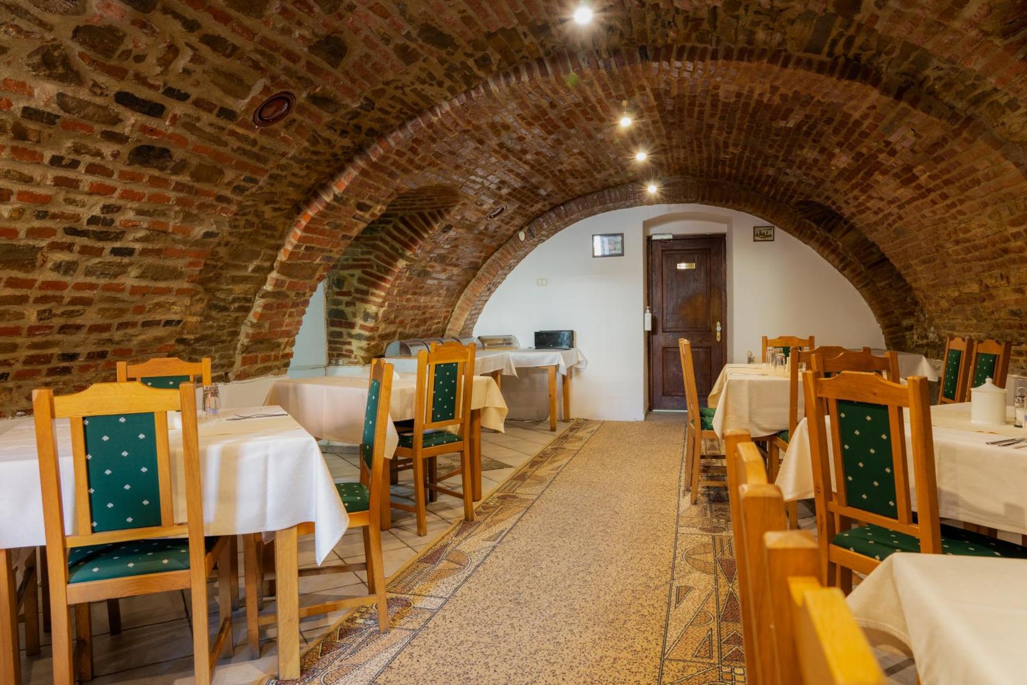 Casa Cu Cerb Hotel Sighisoara Exterior photo