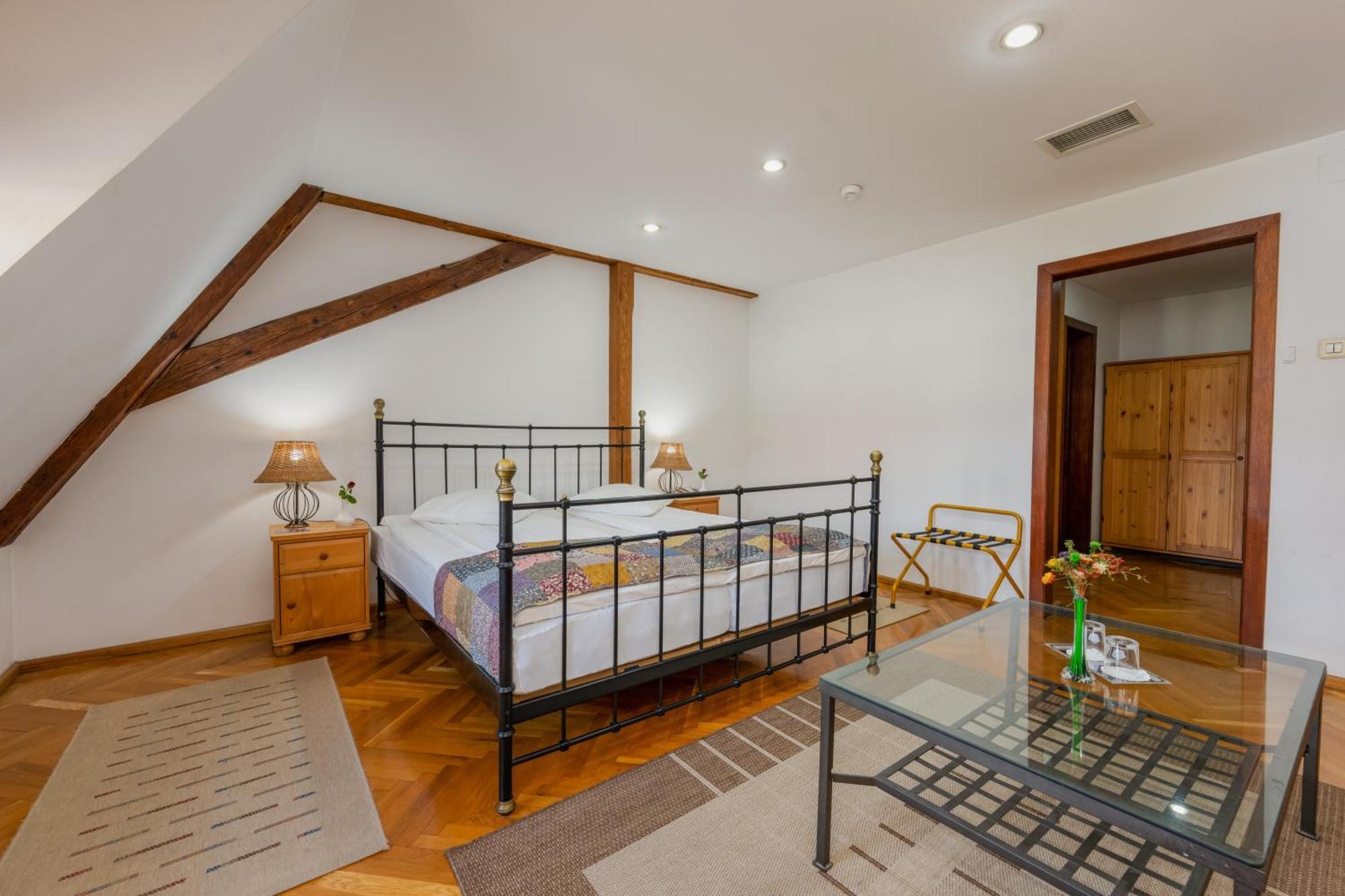 Casa Cu Cerb Hotel Sighisoara Exterior photo